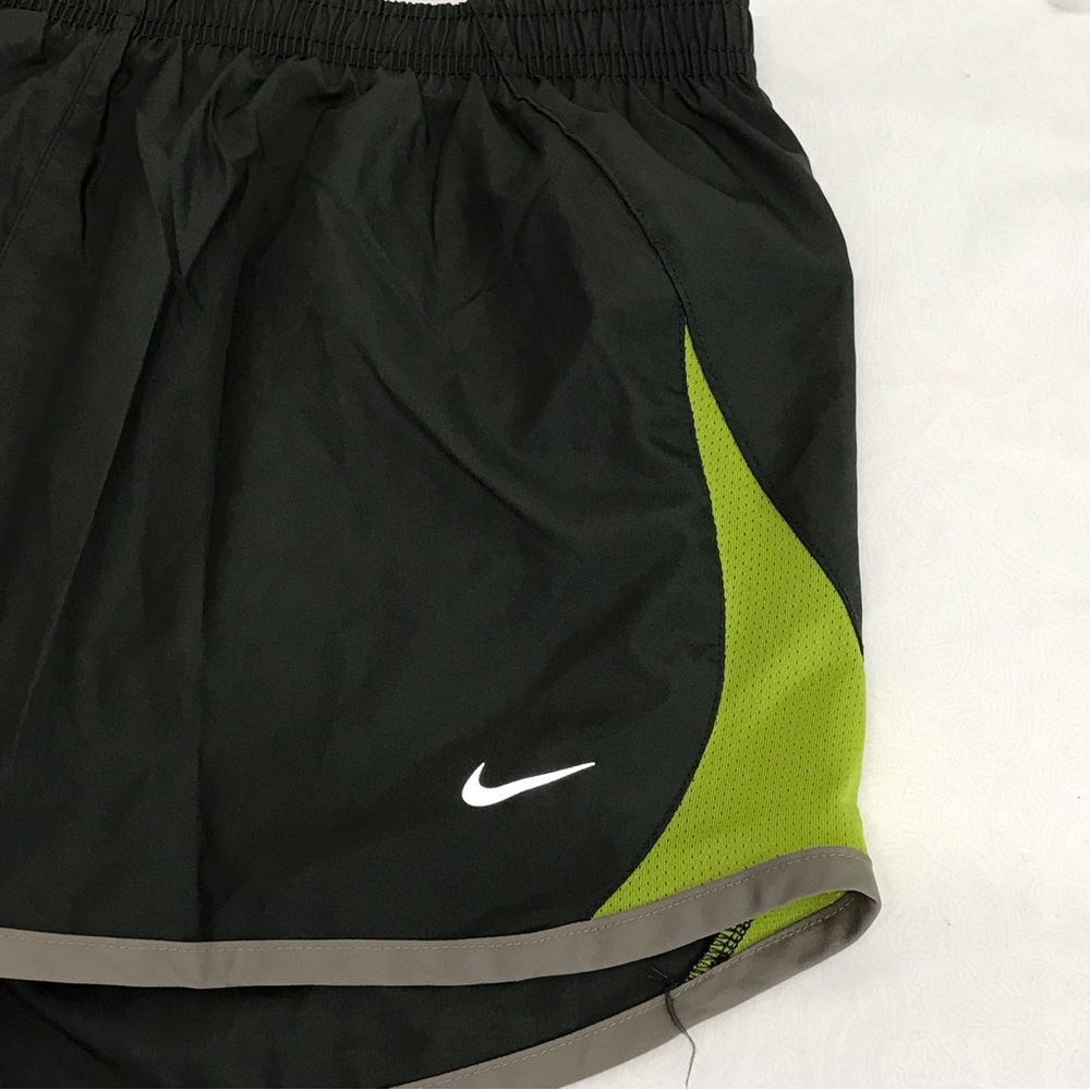 Nike | Athletic Shorts size Medium - Picture 2 of 10